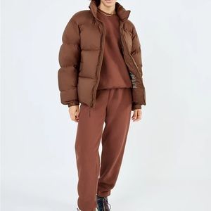 Aritzia TNA Mega Puff in Cognac Size XS